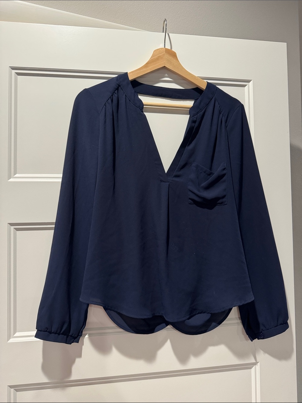ASTR Women's Navy V-Neck Long-Sleeve Blouse with cute back detail
